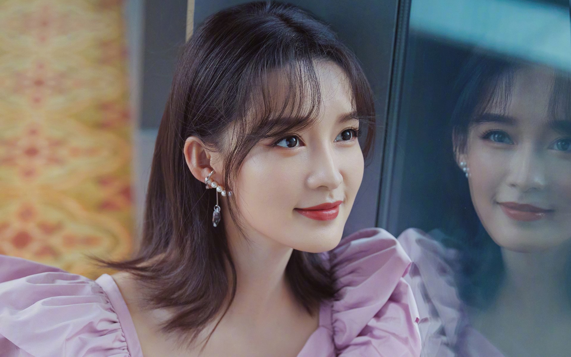 “德甲赛场火光四溅，领跑球队压力持续升高”，德甲全程